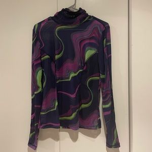 BRAND NEW Fabletics Felicity Long-Sleeve Mesh Top